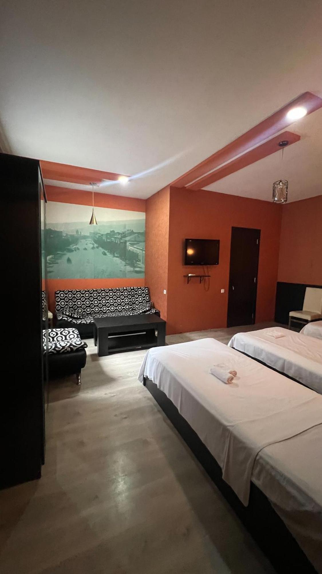 טביליסי Duma Hotel מראה חיצוני תמונה