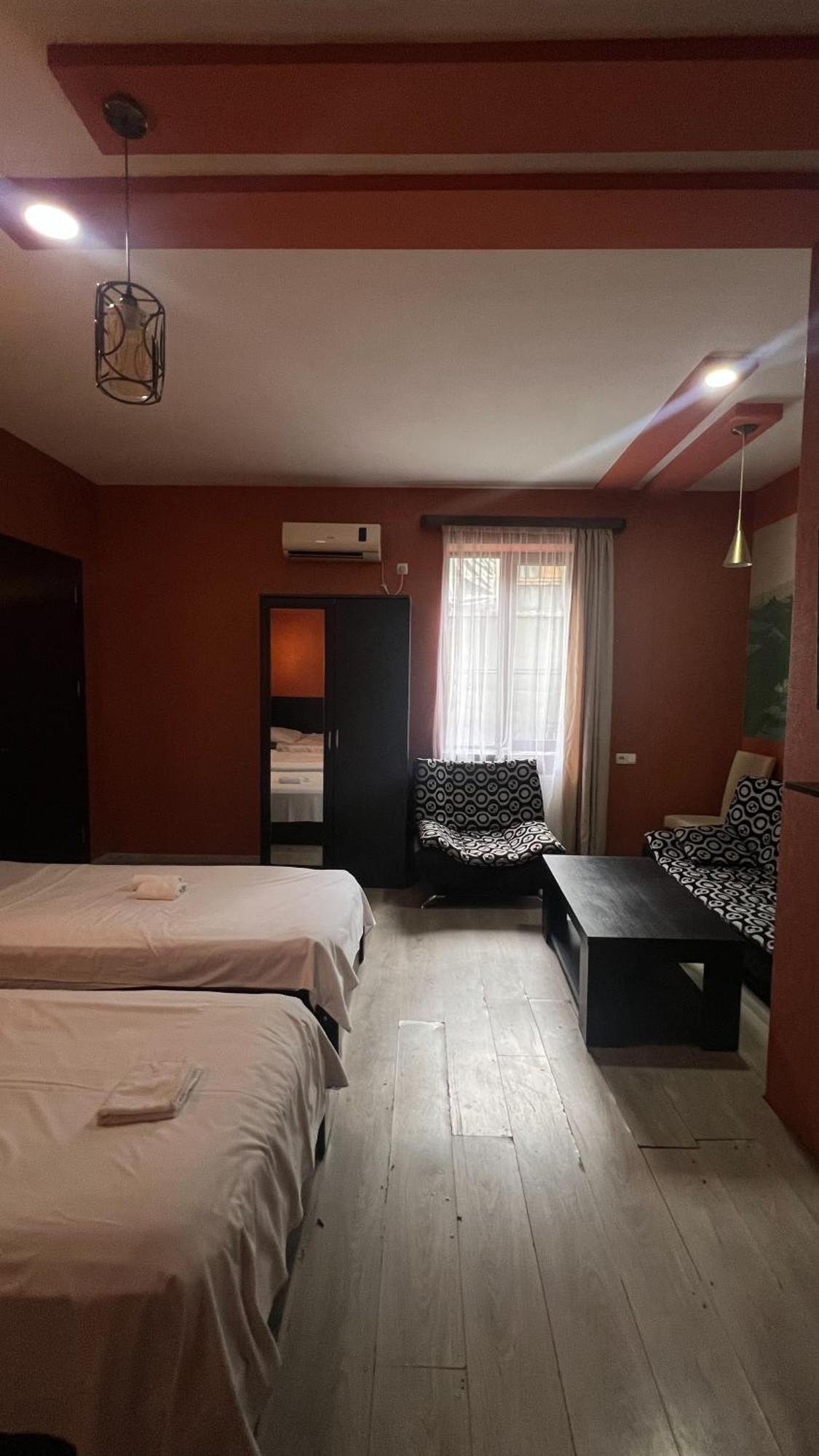 טביליסי Duma Hotel מראה חיצוני תמונה