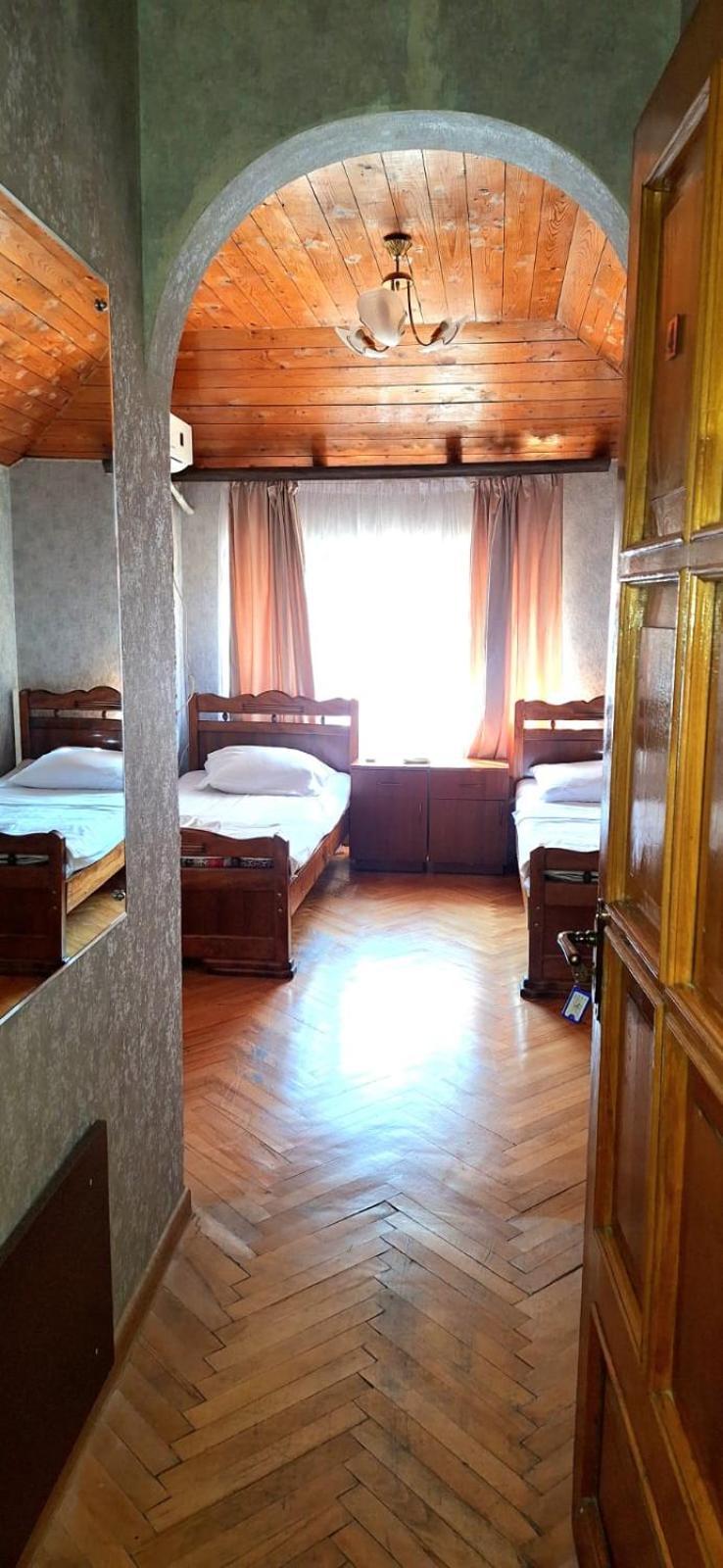 טביליסי Duma Hotel מראה חיצוני תמונה