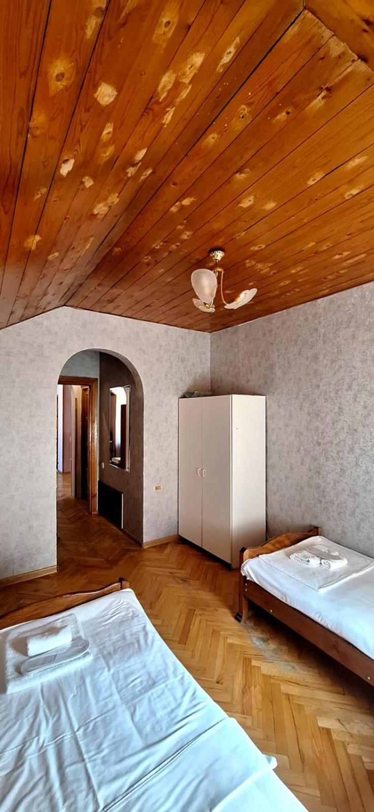 טביליסי Duma Hotel מראה חיצוני תמונה