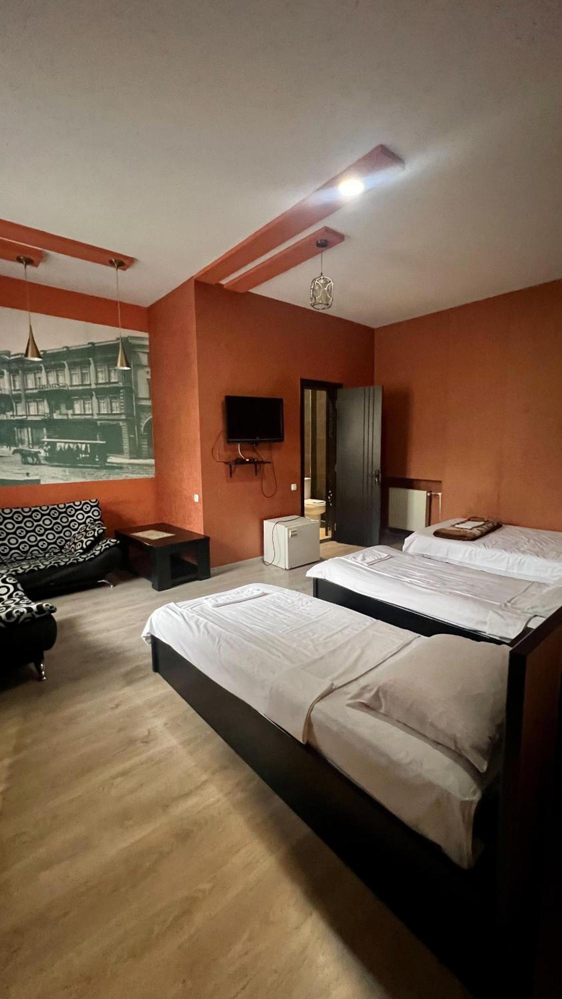 טביליסי Duma Hotel מראה חיצוני תמונה
